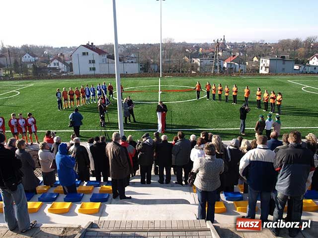 Zdjęcie w galerii na portalu naszraciborz.pl: Minister zachwycona Orlikiem wiadomości z regionu