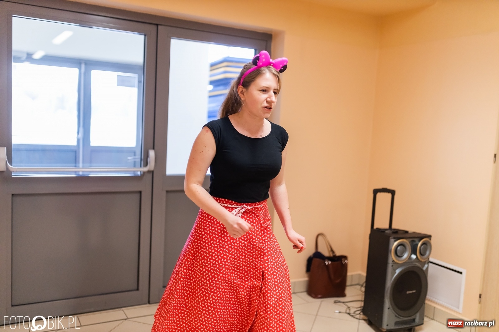 Zdjęcie w galerii na portalu naszraciborz.pl: Karnawałowy bal w Arenie Rafako na zakończenie ferii [FOTO] wiadomości z regionu