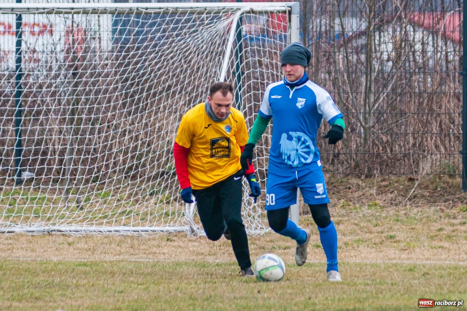 Zdjęcie w galerii na portalu naszraciborz.pl: Strzelanina przy Srebrnej. Przyszłość rozbita [FOTO i WIDEO] wiadomości z regionu