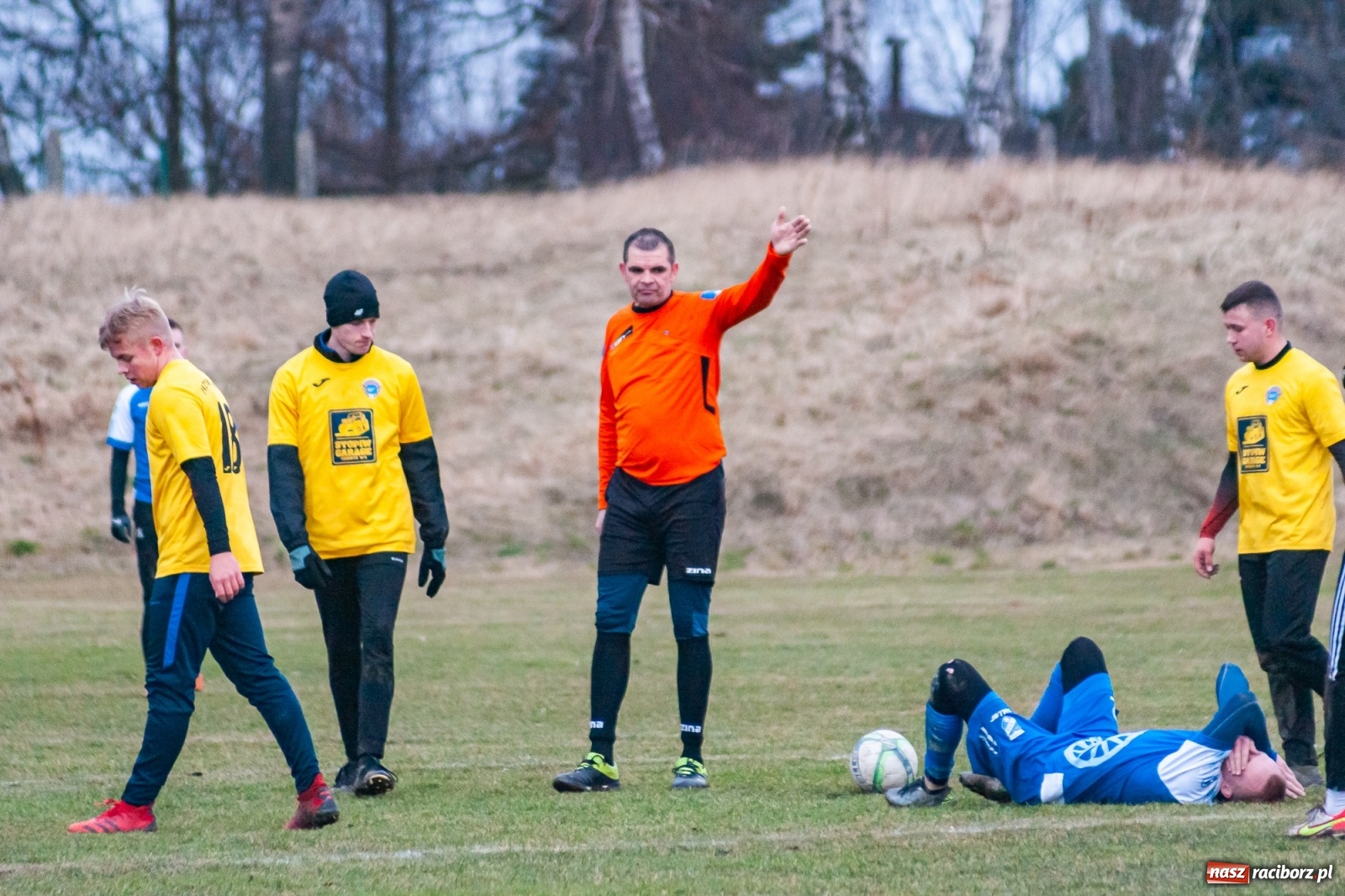 Zdjęcie w galerii na portalu naszraciborz.pl: Strzelanina przy Srebrnej. Przyszłość rozbita [FOTO i WIDEO] wiadomości z regionu