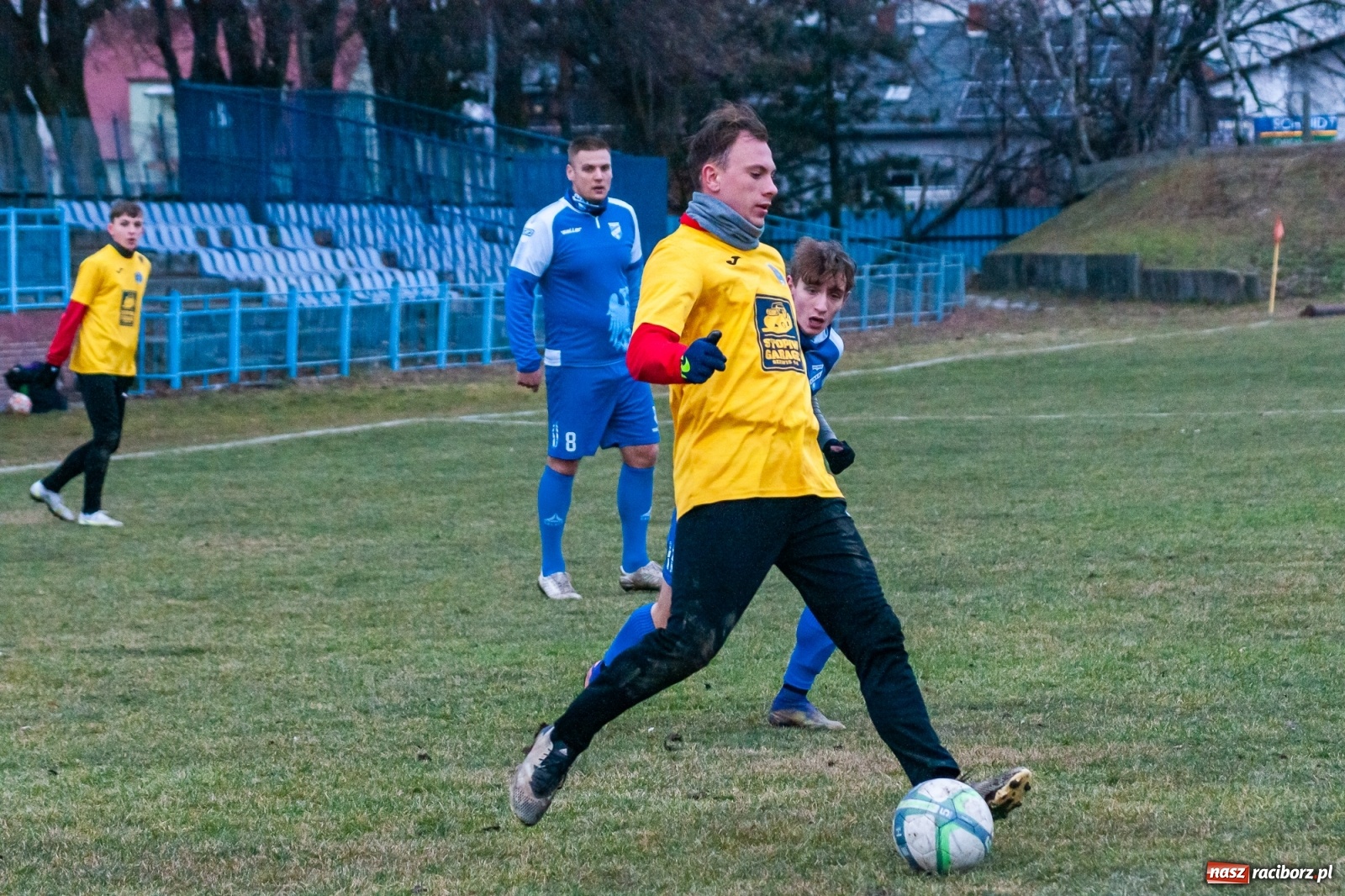 Zdjęcie w galerii na portalu naszraciborz.pl: Strzelanina przy Srebrnej. Przyszłość rozbita [FOTO i WIDEO] wiadomości z regionu