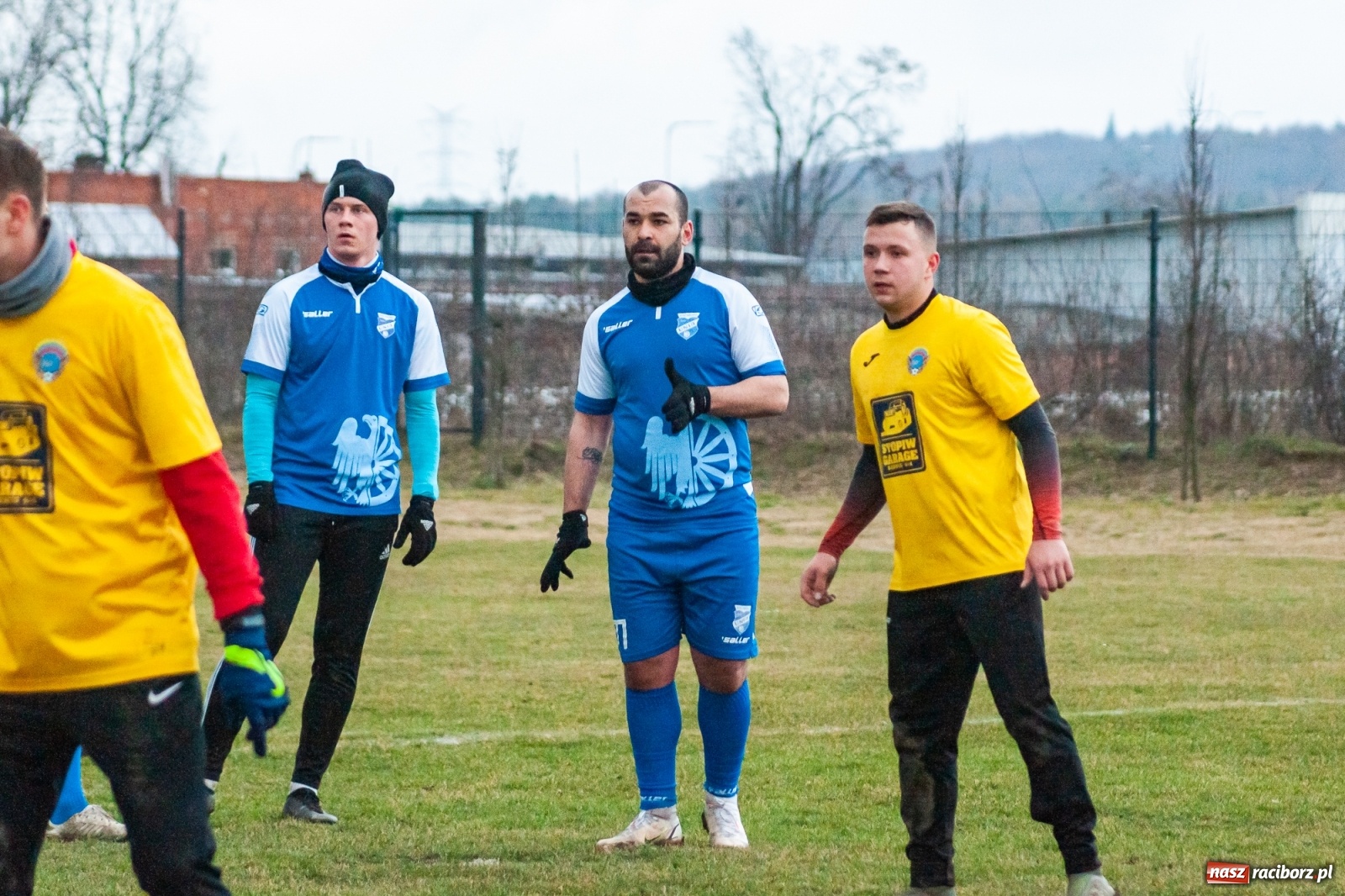 Zdjęcie w galerii na portalu naszraciborz.pl: Strzelanina przy Srebrnej. Przyszłość rozbita [FOTO i WIDEO] wiadomości z regionu