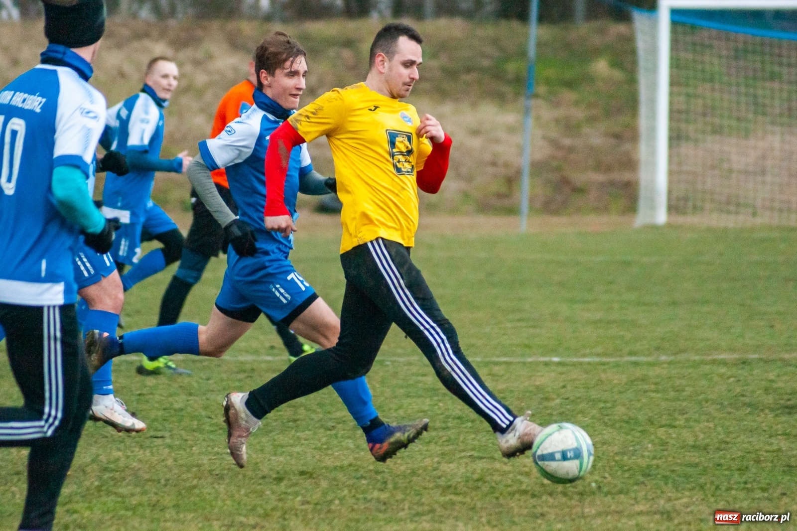 Zdjęcie w galerii na portalu naszraciborz.pl: Strzelanina przy Srebrnej. Przyszłość rozbita [FOTO i WIDEO] wiadomości z regionu