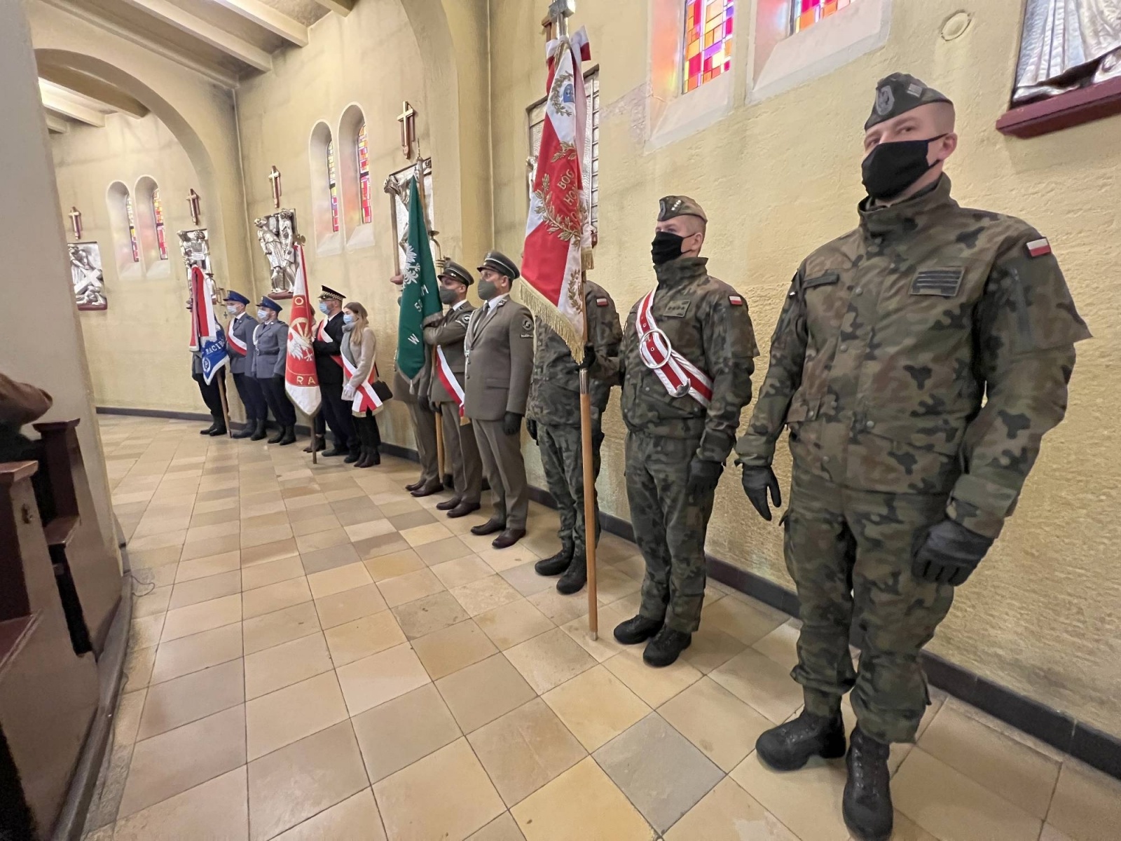 Zdjęcie w galerii na portalu naszraciborz.pl: Biskup polowy Wojska Polskiego w kościele NSPJ: Zachowali się jak trzeba! wiadomości z regionu