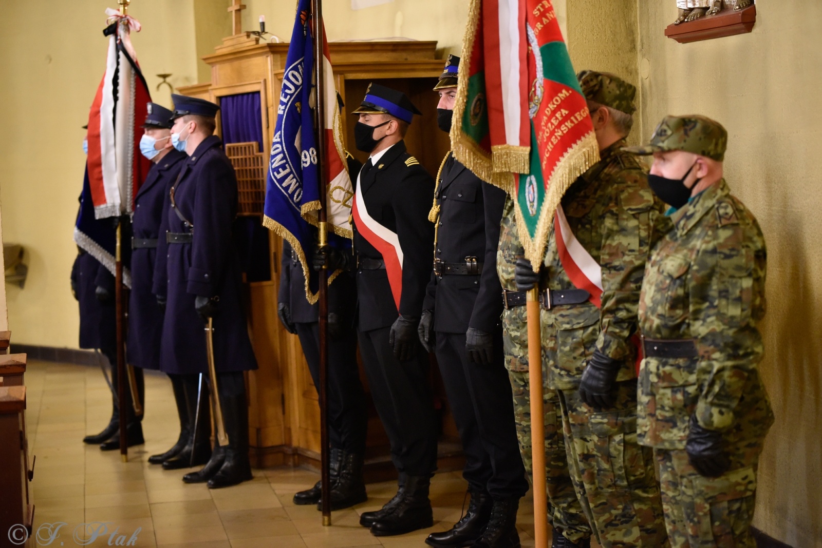 Zdjęcie w galerii na portalu naszraciborz.pl: Biskup polowy Wojska Polskiego w kościele NSPJ: Zachowali się jak trzeba! wiadomości z regionu