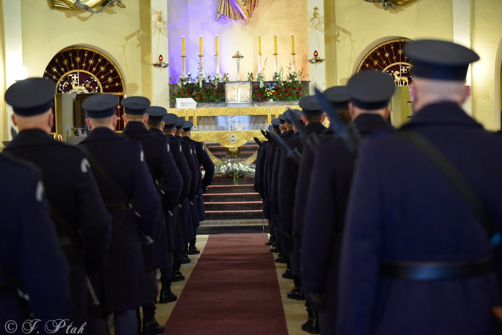Zdjęcie w galerii na portalu naszraciborz.pl: Biskup polowy Wojska Polskiego w kościele NSPJ: Zachowali się jak trzeba! wiadomości z regionu