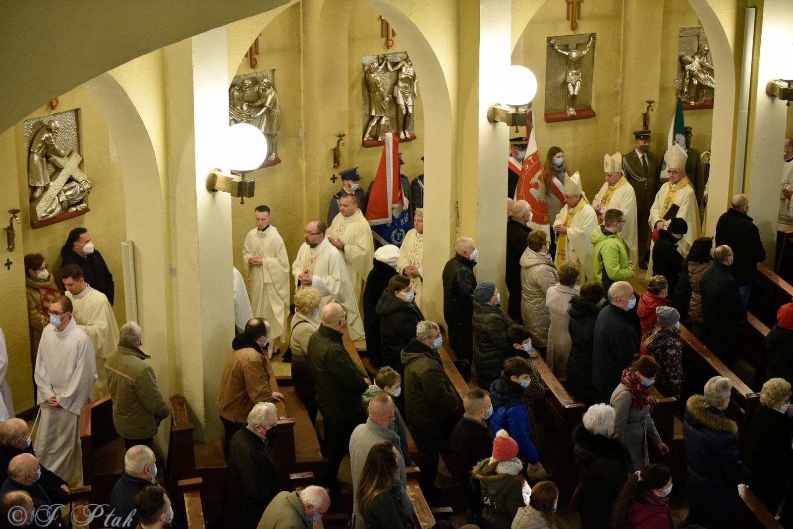 Zdjęcie w galerii na portalu naszraciborz.pl: Biskup polowy Wojska Polskiego w kościele NSPJ: Zachowali się jak trzeba! wiadomości z regionu
