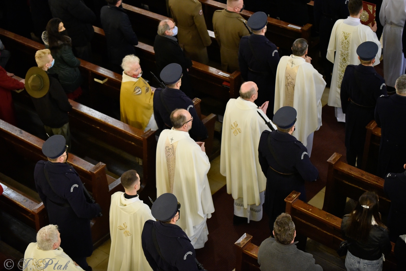 Zdjęcie w galerii na portalu naszraciborz.pl: Biskup polowy Wojska Polskiego w kościele NSPJ: Zachowali się jak trzeba! wiadomości z regionu
