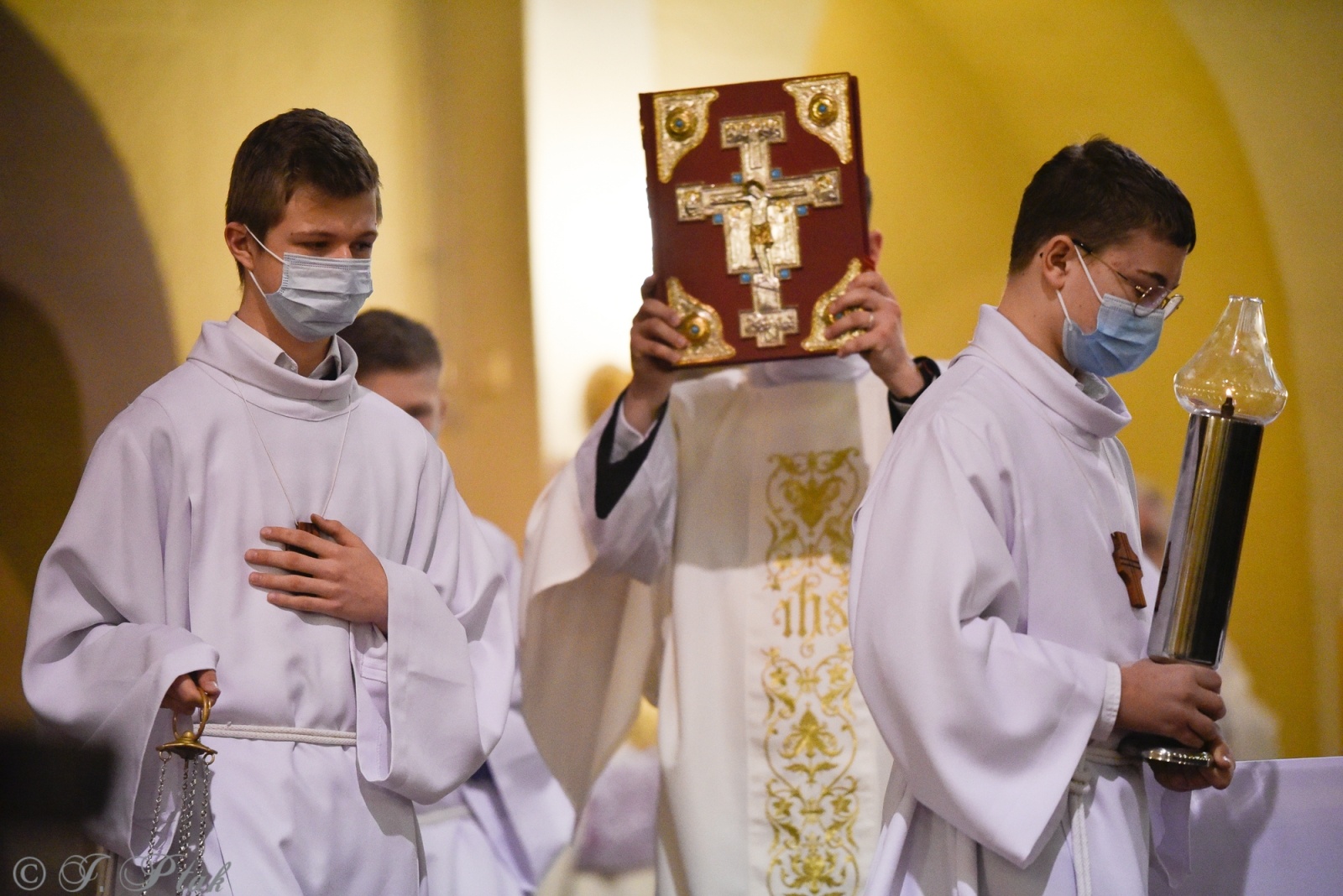 Zdjęcie w galerii na portalu naszraciborz.pl: Biskup polowy Wojska Polskiego w kościele NSPJ: Zachowali się jak trzeba! wiadomości z regionu