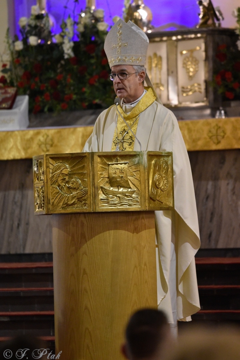 Zdjęcie w galerii na portalu naszraciborz.pl: Biskup polowy Wojska Polskiego w kościele NSPJ: Zachowali się jak trzeba! wiadomości z regionu