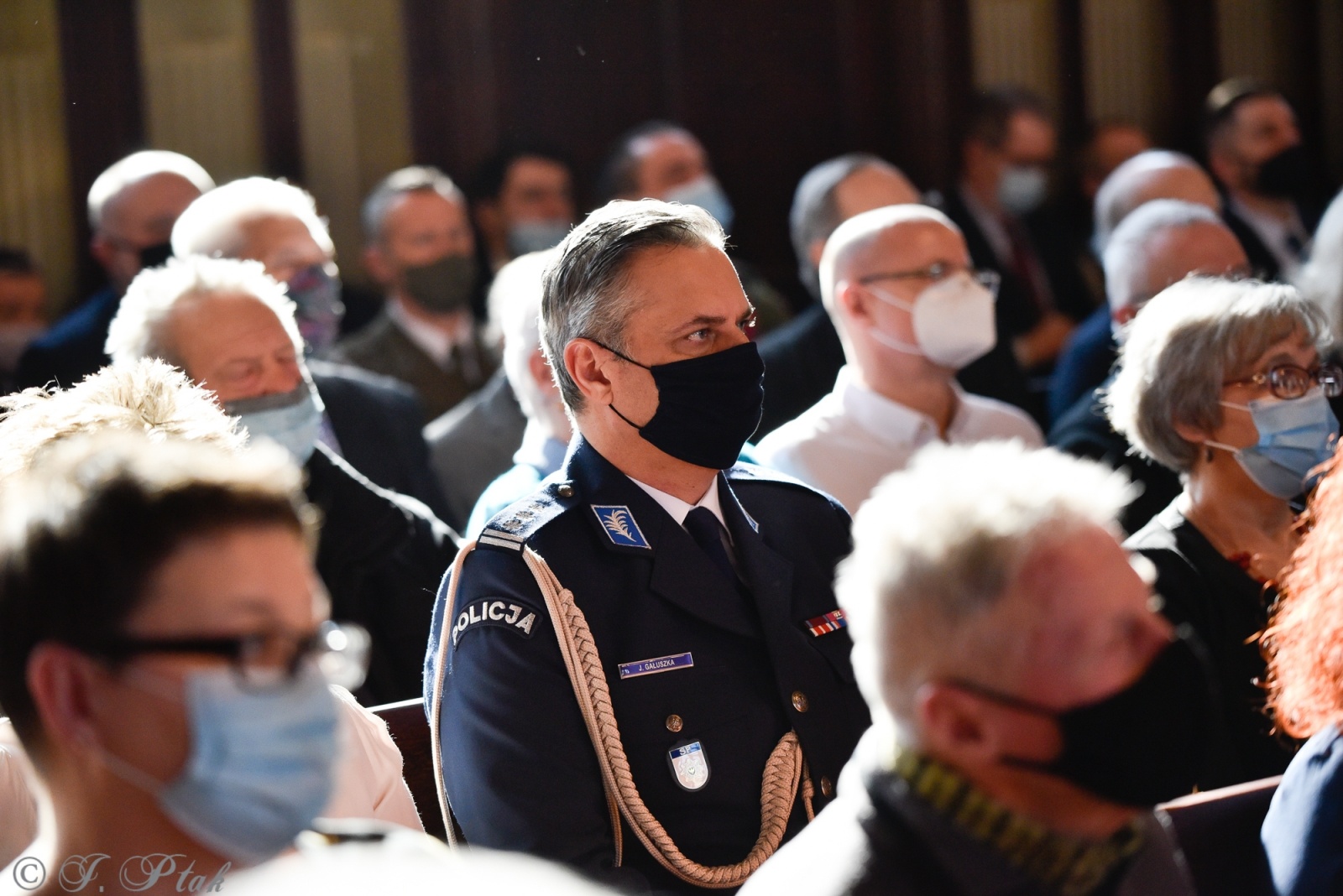 Zdjęcie w galerii na portalu naszraciborz.pl: Polskie powojenne podziemie niepodległościowe na ziemi raciborskiej po 1945 - sympozjum w gmachu Sądu Krajowego wiadomości z regionu