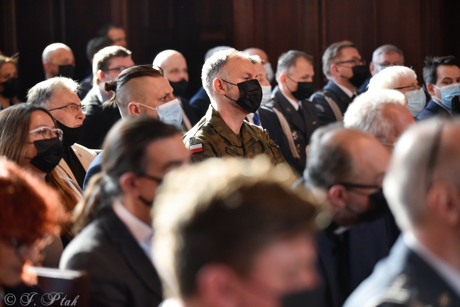 Zdjęcie w galerii na portalu naszraciborz.pl: Polskie powojenne podziemie niepodległościowe na ziemi raciborskiej po 1945 - sympozjum w gmachu Sądu Krajowego wiadomości z regionu