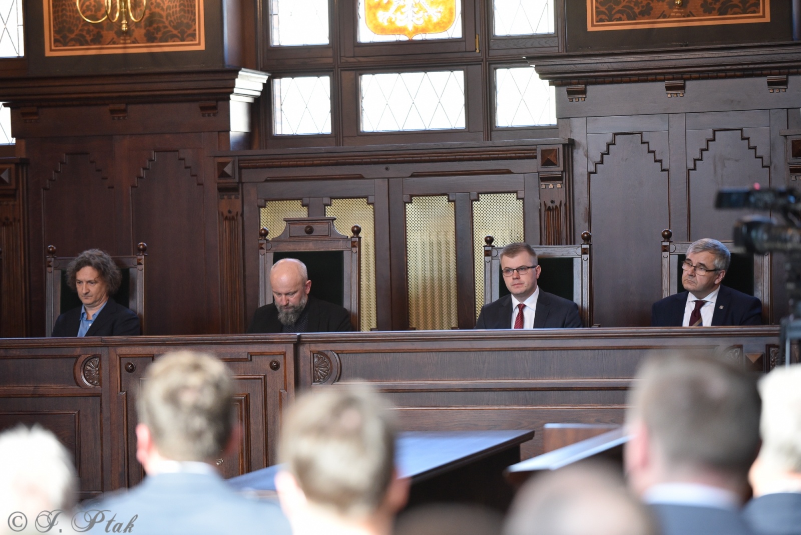 Zdjęcie w galerii na portalu naszraciborz.pl: Polskie powojenne podziemie niepodległościowe na ziemi raciborskiej po 1945 - sympozjum w gmachu Sądu Krajowego wiadomości z regionu