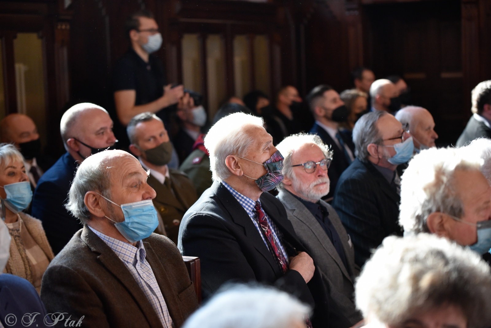 Zdjęcie w galerii na portalu naszraciborz.pl: Polskie powojenne podziemie niepodległościowe na ziemi raciborskiej po 1945 - sympozjum w gmachu Sądu Krajowego wiadomości z regionu