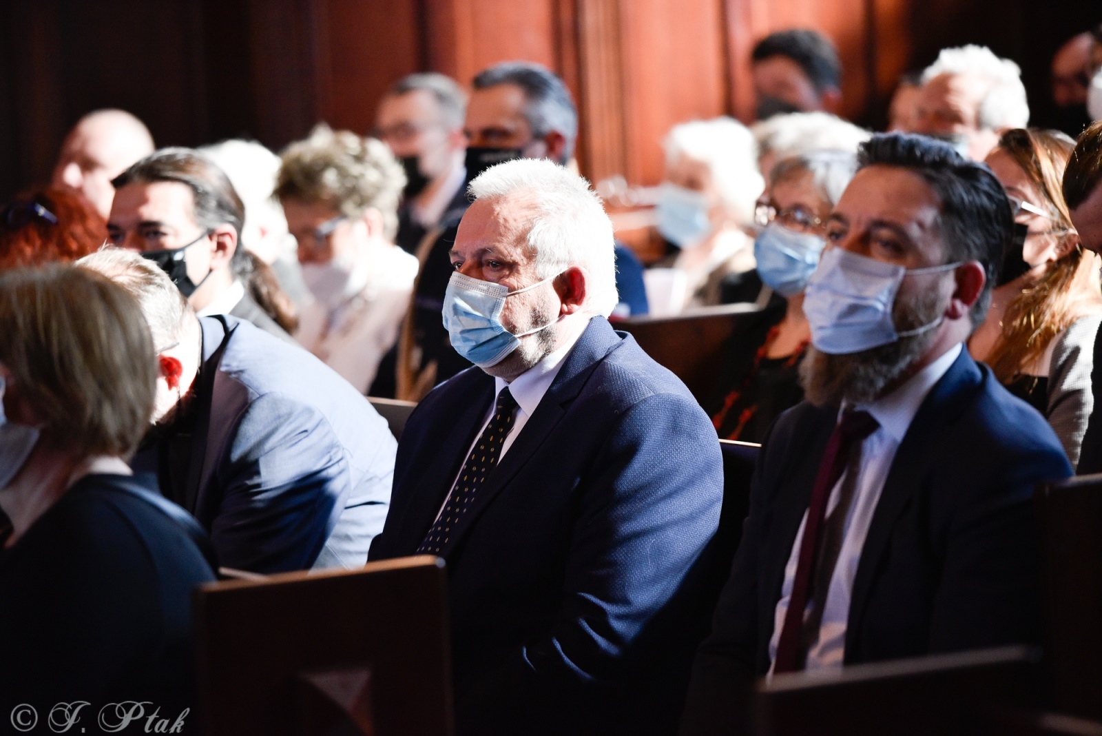 Zdjęcie w galerii na portalu naszraciborz.pl: Polskie powojenne podziemie niepodległościowe na ziemi raciborskiej po 1945 - sympozjum w gmachu Sądu Krajowego wiadomości z regionu