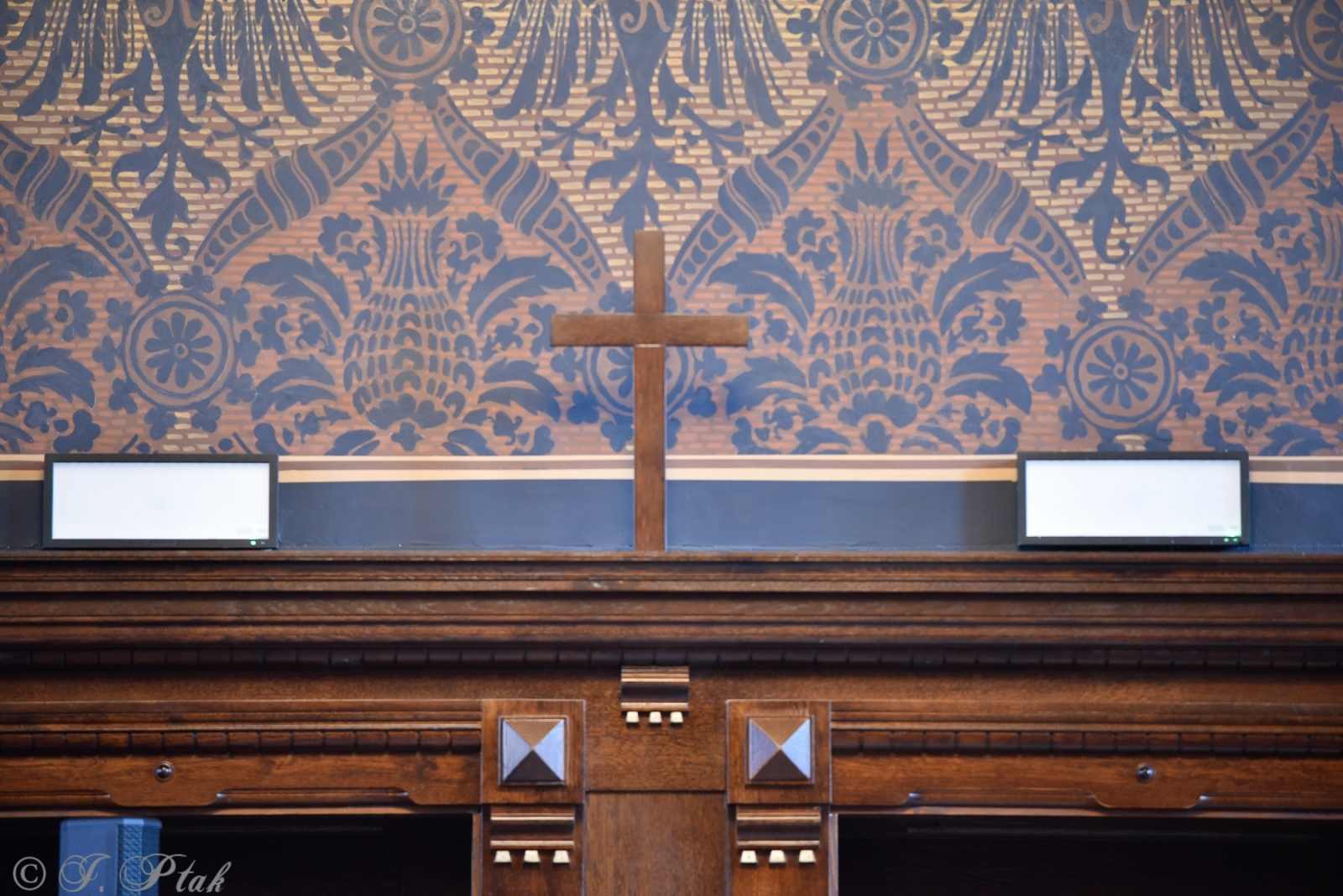 Zdjęcie w galerii na portalu naszraciborz.pl: Polskie powojenne podziemie niepodległościowe na ziemi raciborskiej po 1945 - sympozjum w gmachu Sądu Krajowego wiadomości z regionu