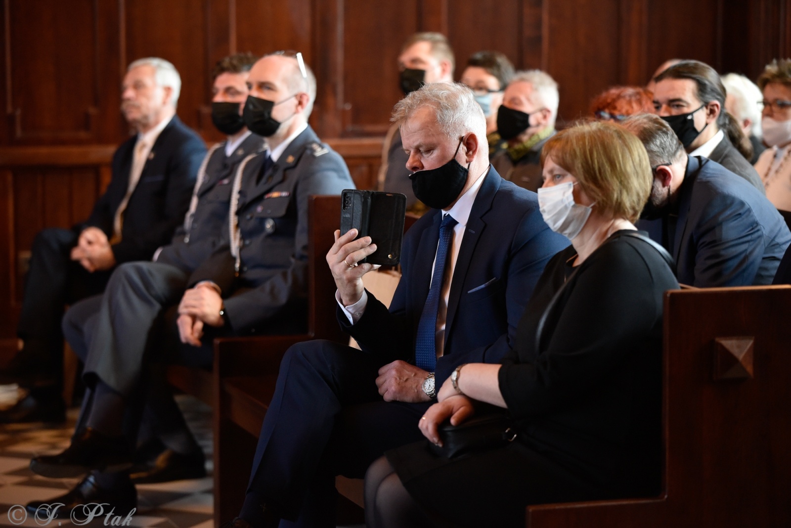 Zdjęcie w galerii na portalu naszraciborz.pl: Polskie powojenne podziemie niepodległościowe na ziemi raciborskiej po 1945 - sympozjum w gmachu Sądu Krajowego wiadomości z regionu