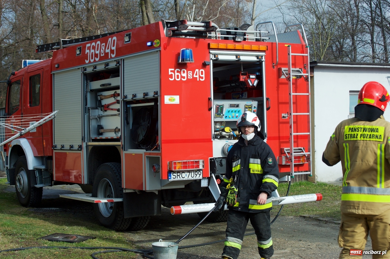 Zdjęcie w galerii na portalu naszraciborz.pl: Raport 998. Otwarcia mieszkań, pożary sadzy i ulatniający się gaz wiadomości z regionu