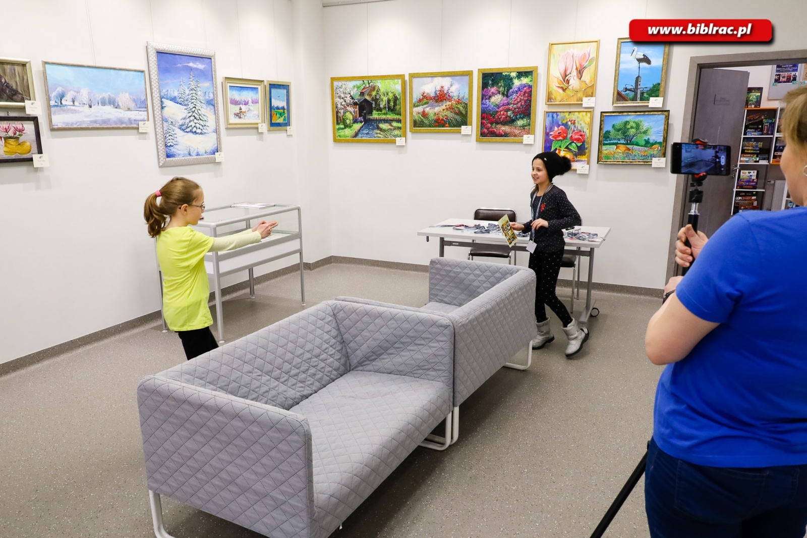 Zdjęcie w galerii na portalu naszraciborz.pl: Raciborska książnica jako wytwórnia filmowa wiadomości z regionu