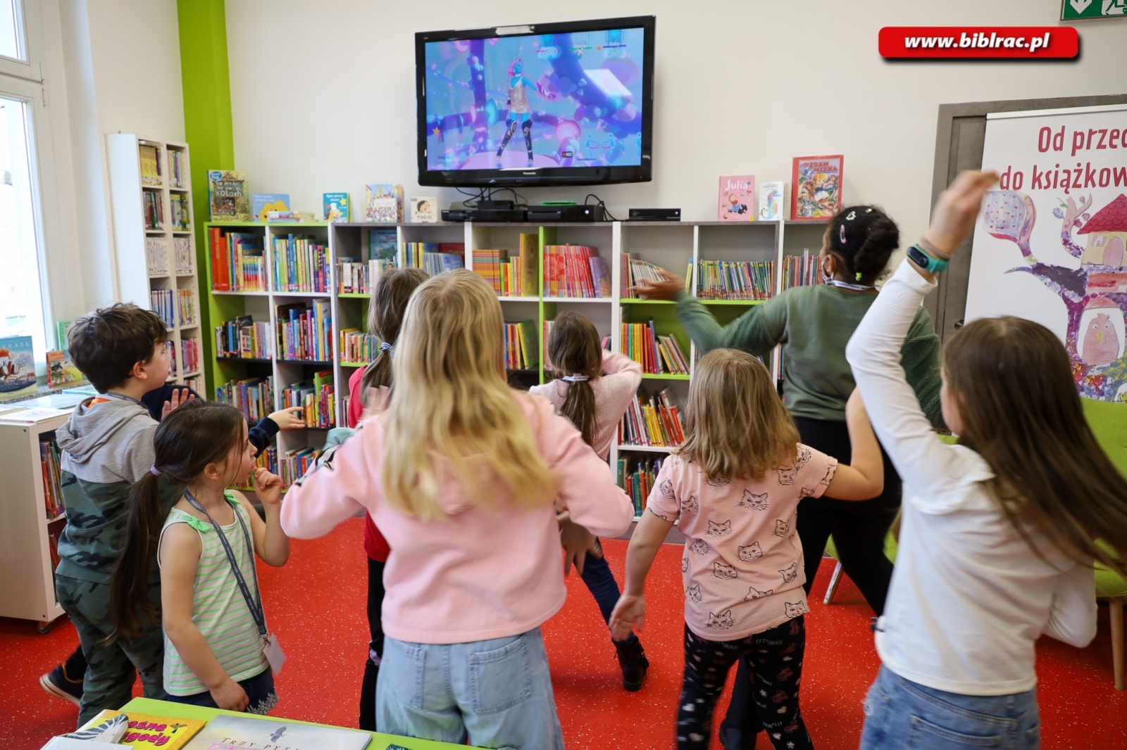 Zdjęcie w galerii na portalu naszraciborz.pl: Raciborska książnica jako wytwórnia filmowa wiadomości z regionu