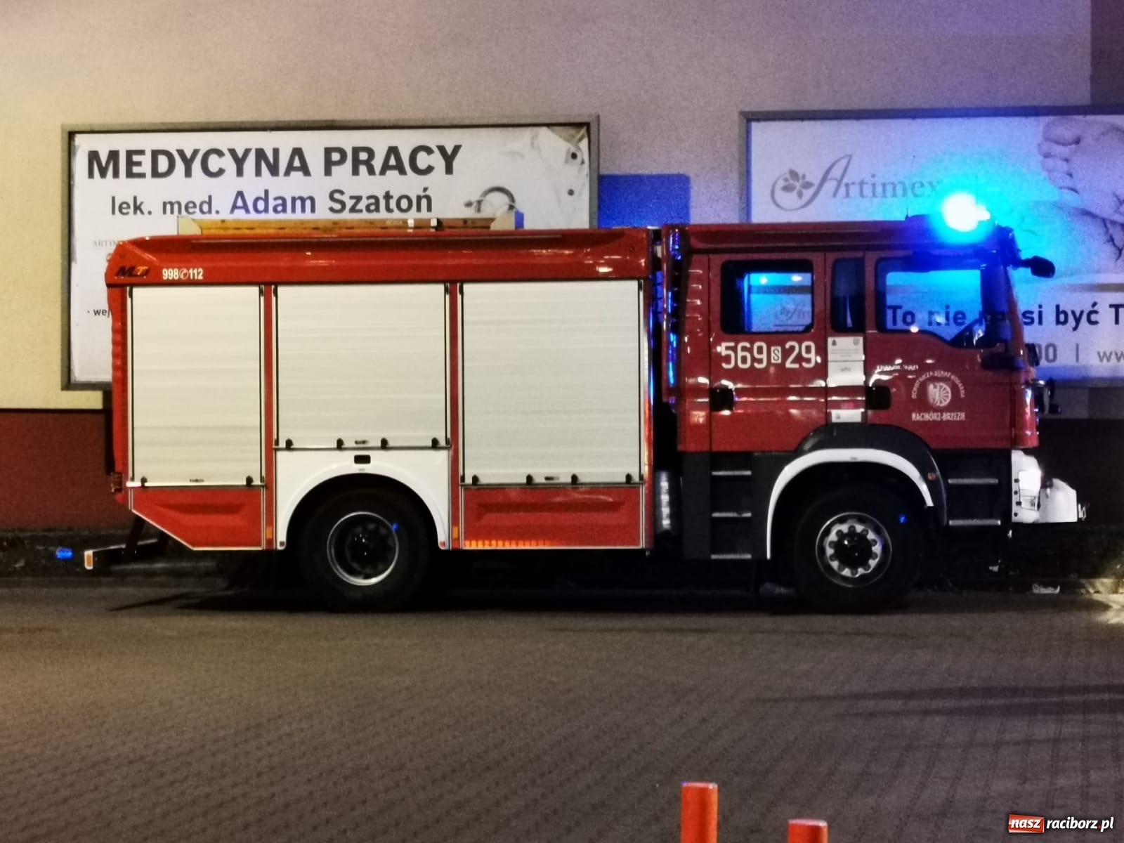 Zdjęcie w galerii na portalu naszraciborz.pl: Raport 998. Alarm z monitoringu w DPS na Ostrogu. Otwarcie mieszkania przy Pomnikowej wiadomości z regionu