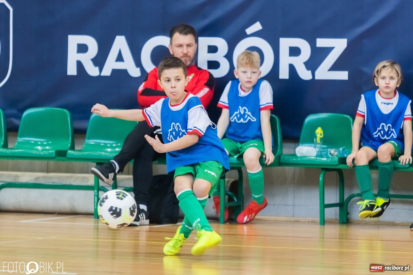 Zdjęcie w galerii na portalu naszraciborz.pl: Powiatowe eliminacje Pucharu Tymbarku [FOTO] wiadomości z regionu