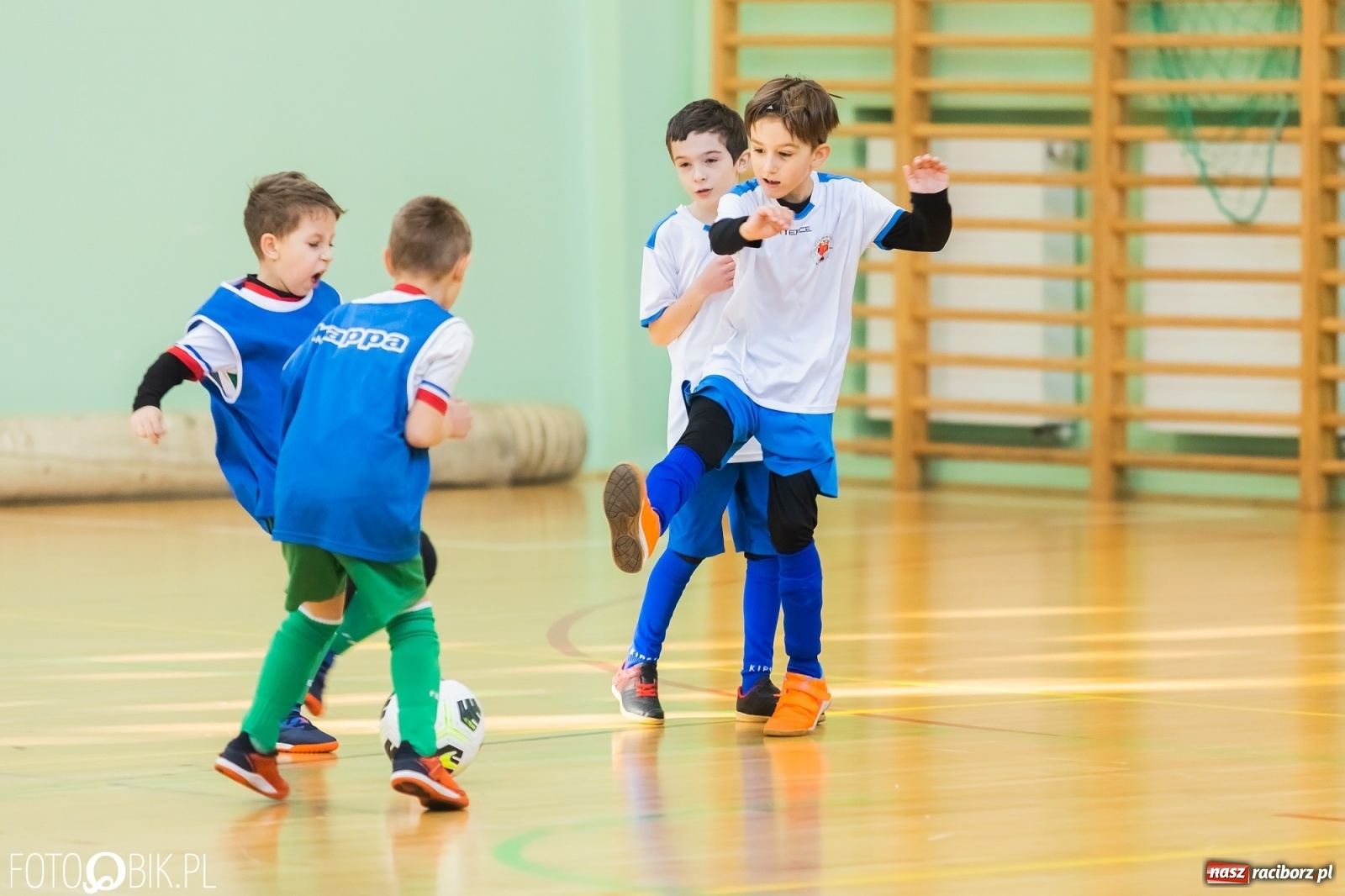 Zdjęcie w galerii na portalu naszraciborz.pl: Powiatowe eliminacje Pucharu Tymbarku [FOTO] wiadomości z regionu