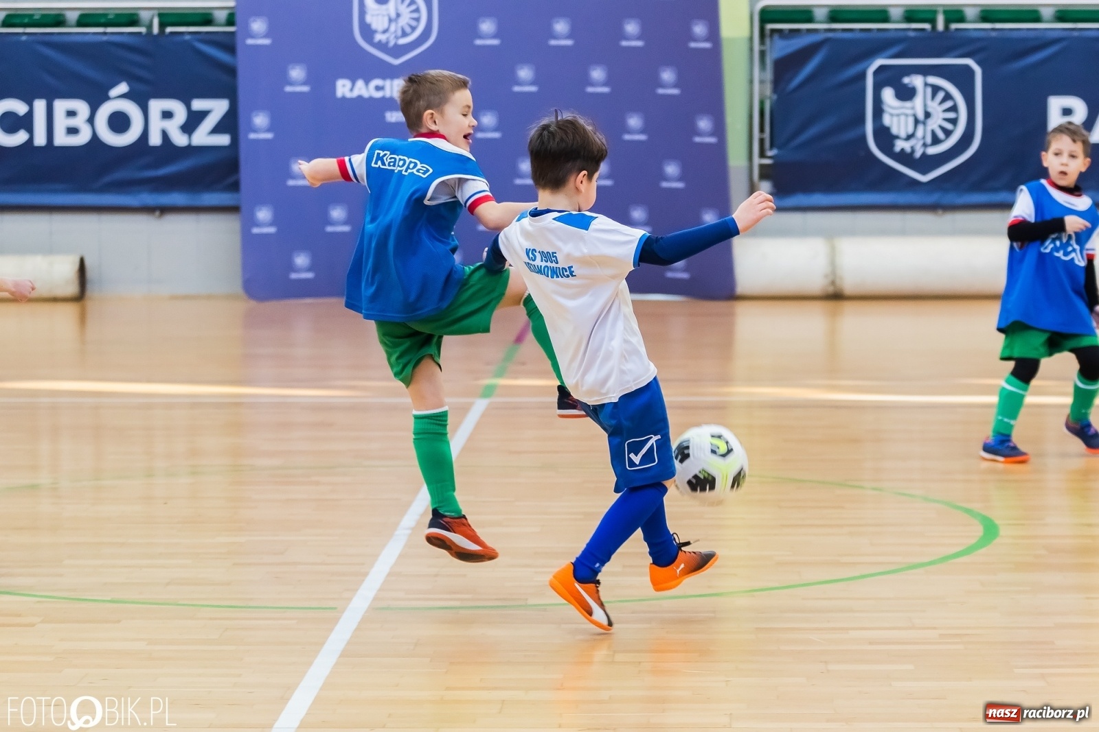 Zdjęcie w galerii na portalu naszraciborz.pl: Powiatowe eliminacje Pucharu Tymbarku [FOTO] wiadomości z regionu