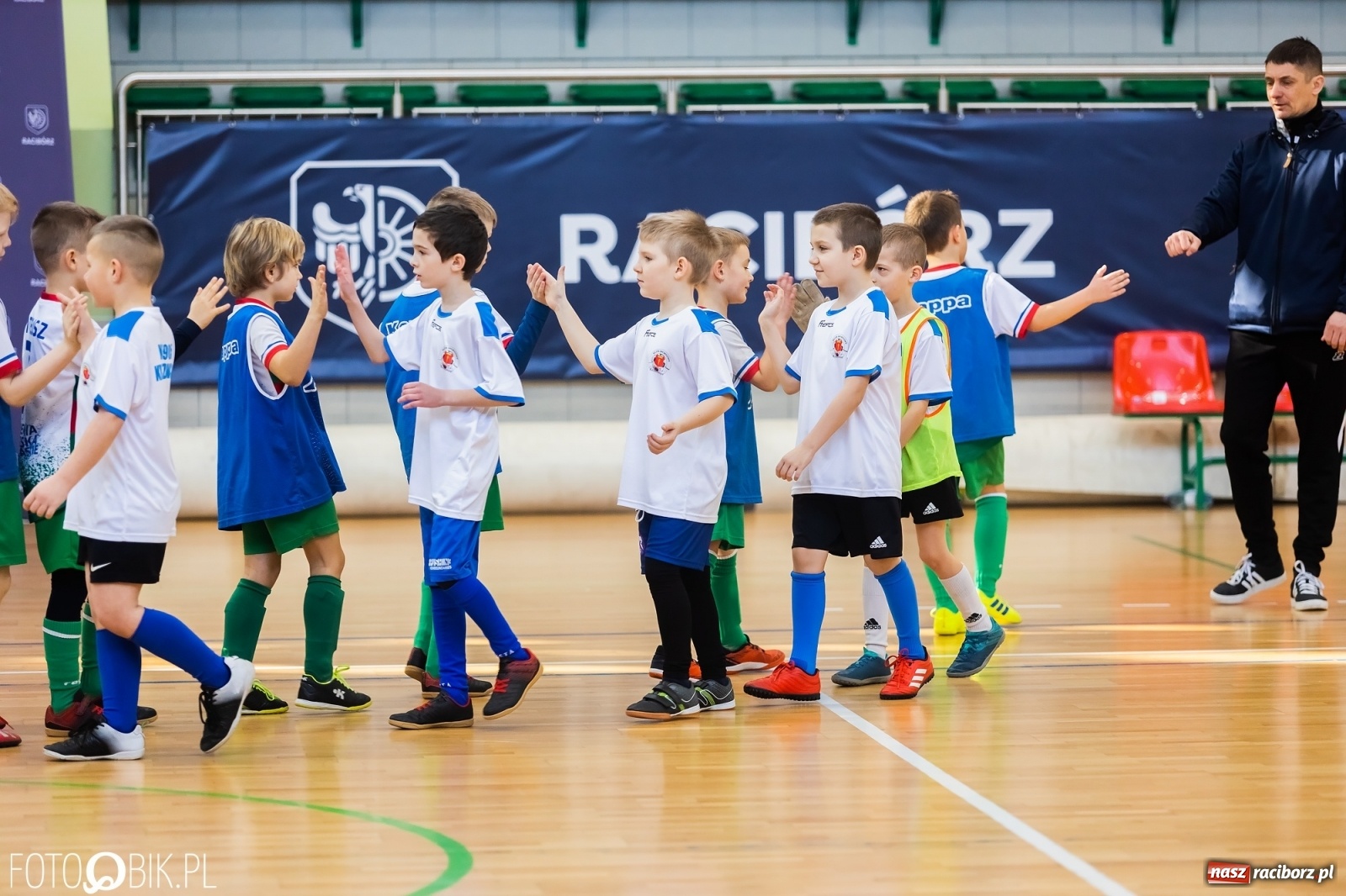 Zdjęcie w galerii na portalu naszraciborz.pl: Powiatowe eliminacje Pucharu Tymbarku [FOTO] wiadomości z regionu
