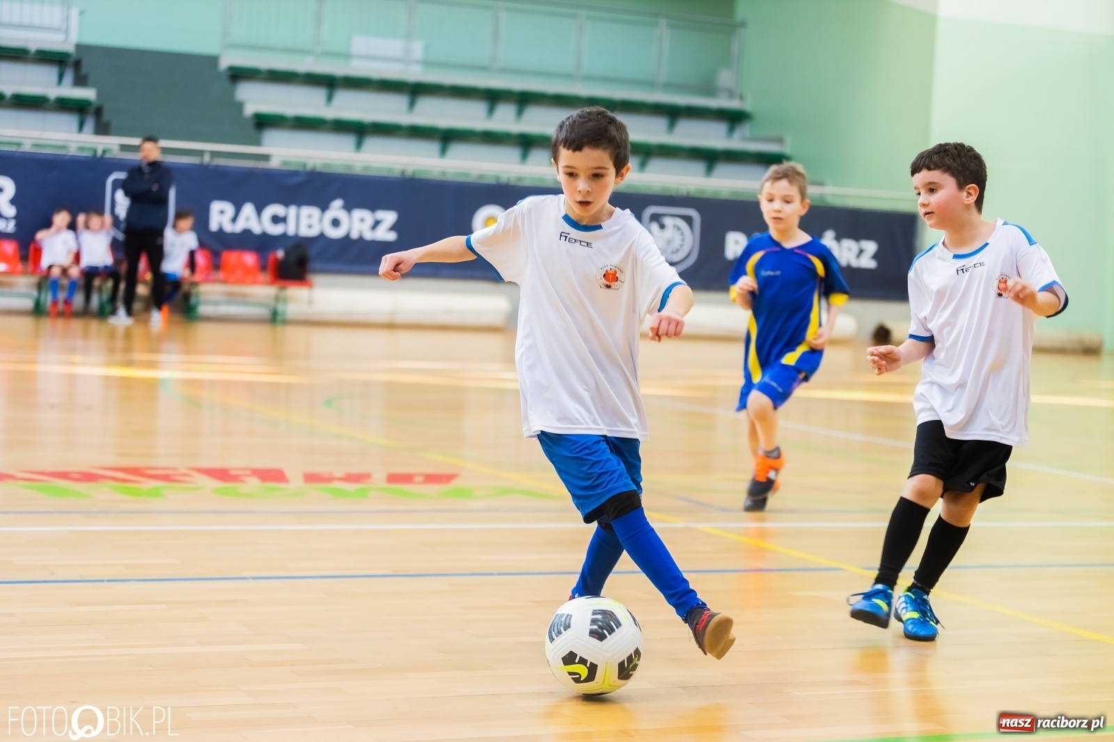 Zdjęcie w galerii na portalu naszraciborz.pl: Powiatowe eliminacje Pucharu Tymbarku [FOTO] wiadomości z regionu