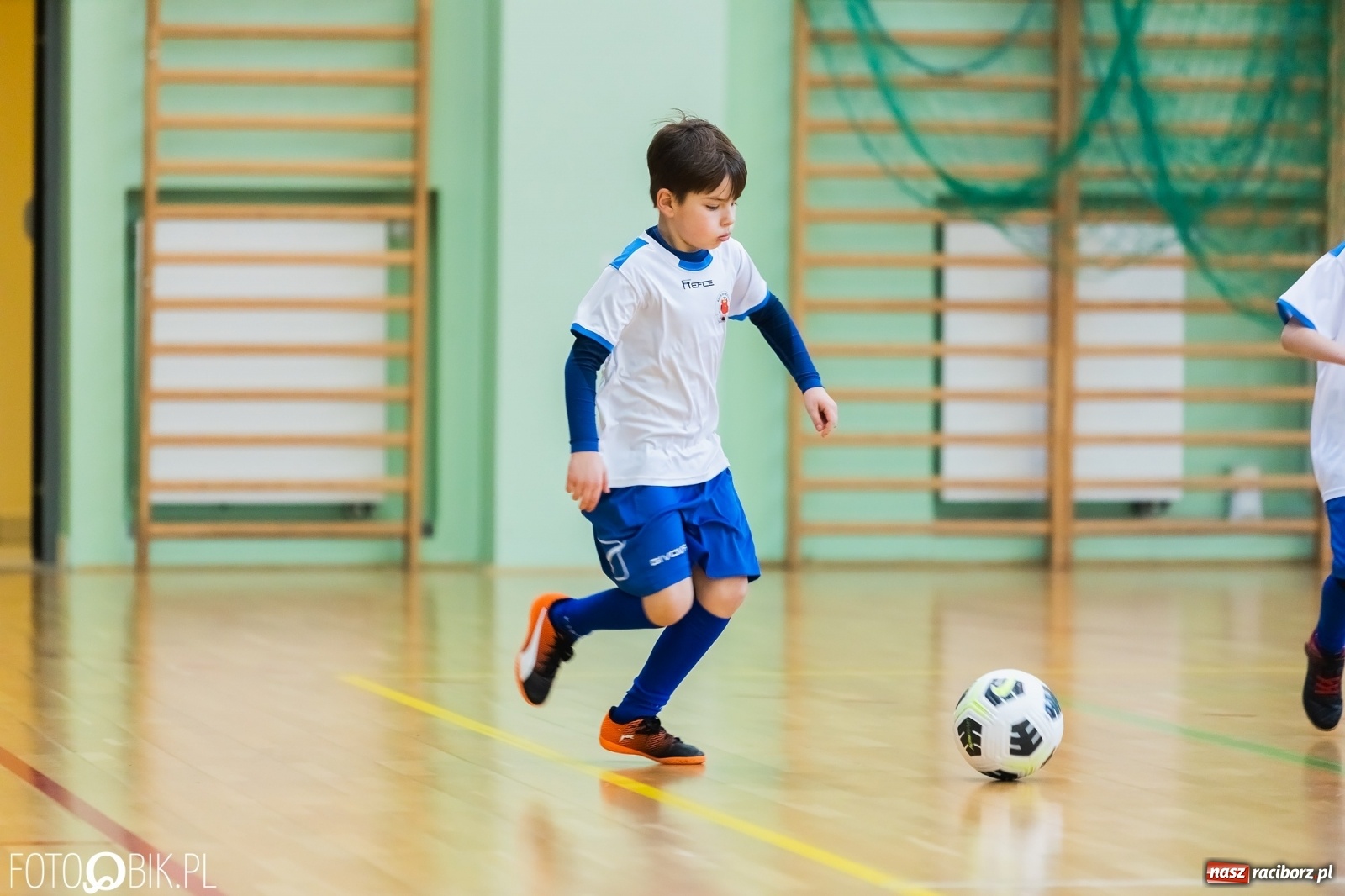Zdjęcie w galerii na portalu naszraciborz.pl: Powiatowe eliminacje Pucharu Tymbarku [FOTO] wiadomości z regionu