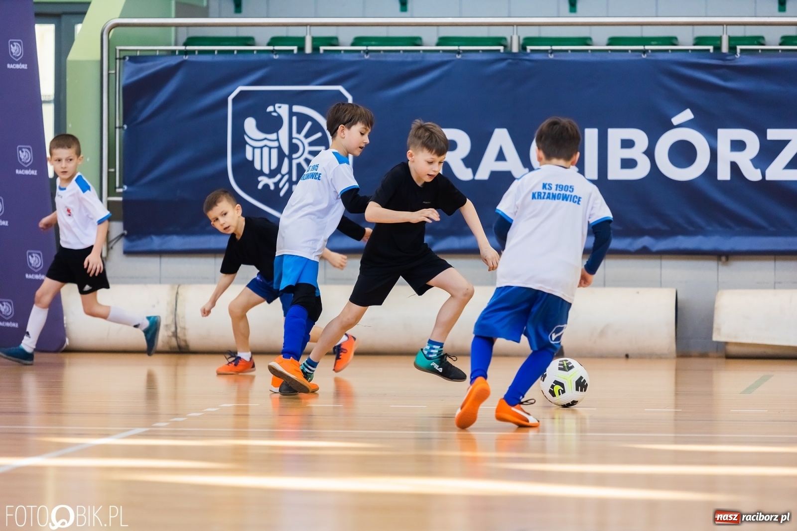 Zdjęcie w galerii na portalu naszraciborz.pl: Powiatowe eliminacje Pucharu Tymbarku [FOTO] wiadomości z regionu