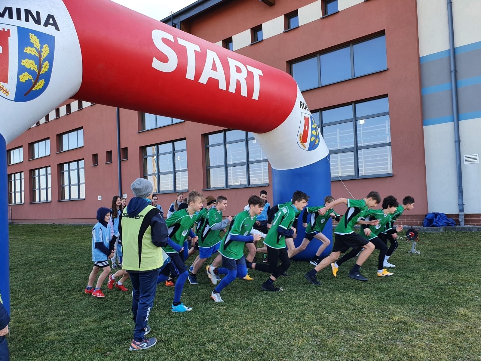 Zdjęcie w galerii na portalu naszraciborz.pl: Bieg Pamięci Żołnierzy Wyklętych w Rudniku [FOTO] wiadomości z regionu