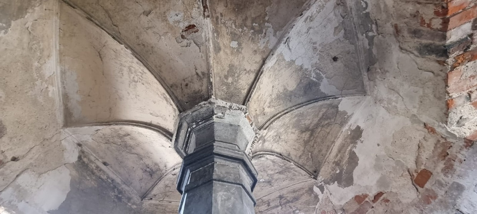 Zdjęcie w galerii na portalu naszraciborz.pl: Na ratunek rudnickim zabytkom [FOTO] wiadomości z regionu