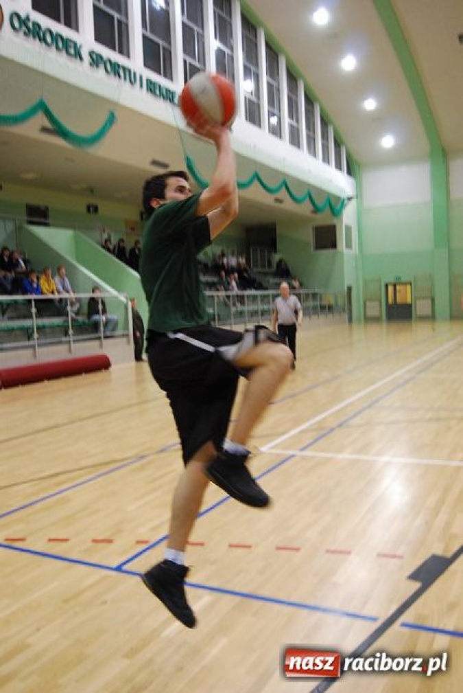 Zdjęcie w galerii na portalu naszraciborz.pl: RALK: Monstersi na fali wiadomości z regionu