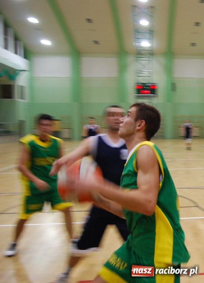 Zdjęcie w galerii na portalu naszraciborz.pl: RALK: Monstersi na fali wiadomości z regionu