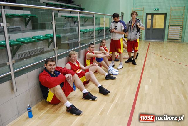 Zdjęcie w galerii na portalu naszraciborz.pl: RALK: Monstersi na fali wiadomości z regionu