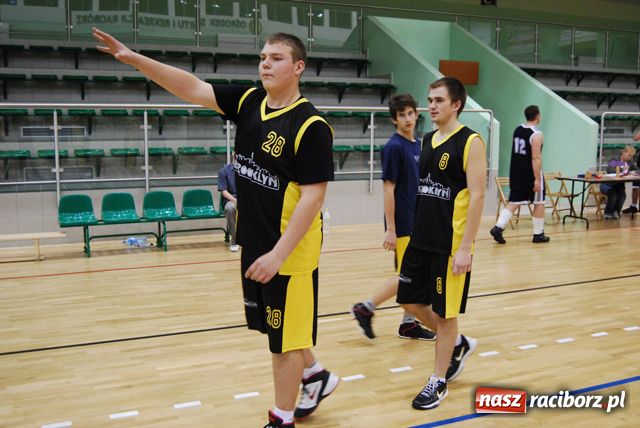 Zdjęcie w galerii na portalu naszraciborz.pl: RALK: Monstersi na fali wiadomości z regionu