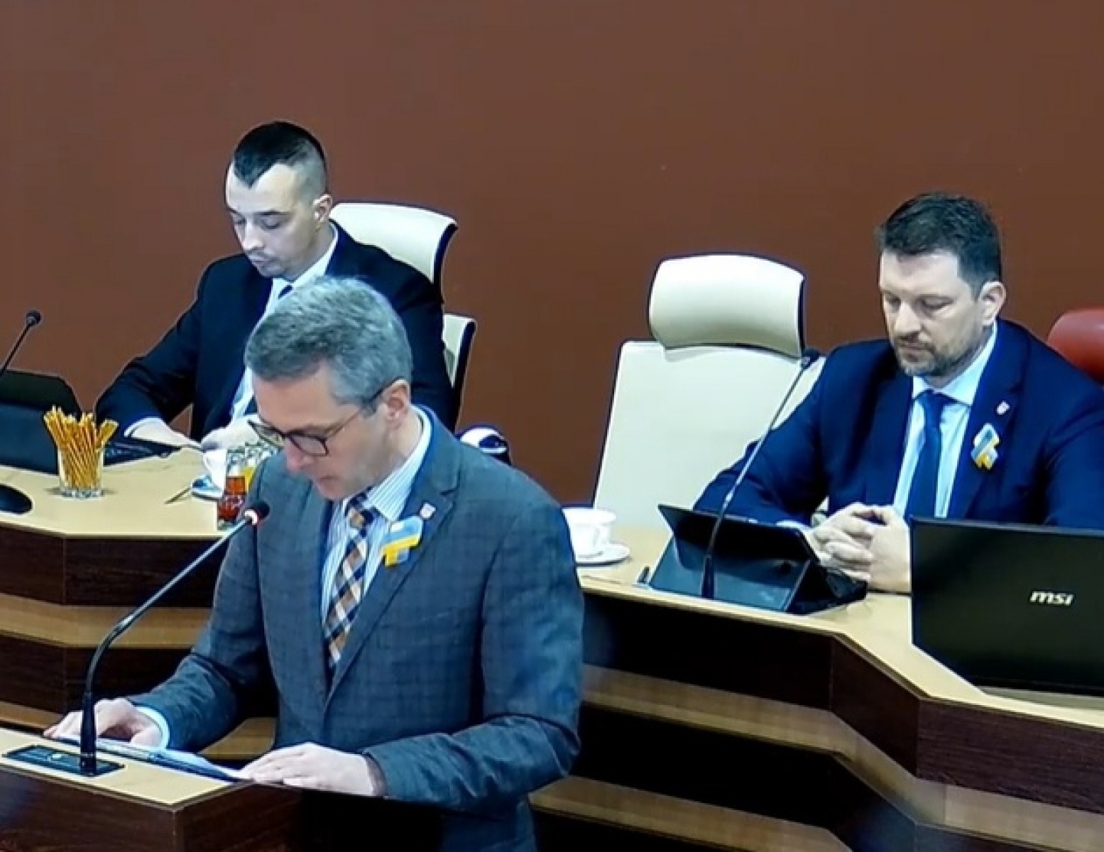 Zdjęcie w galerii na portalu naszraciborz.pl: Radni Raciborza solidarni z Ukrainą. NIE dla współpracy z Kaliningradem wiadomości z regionu