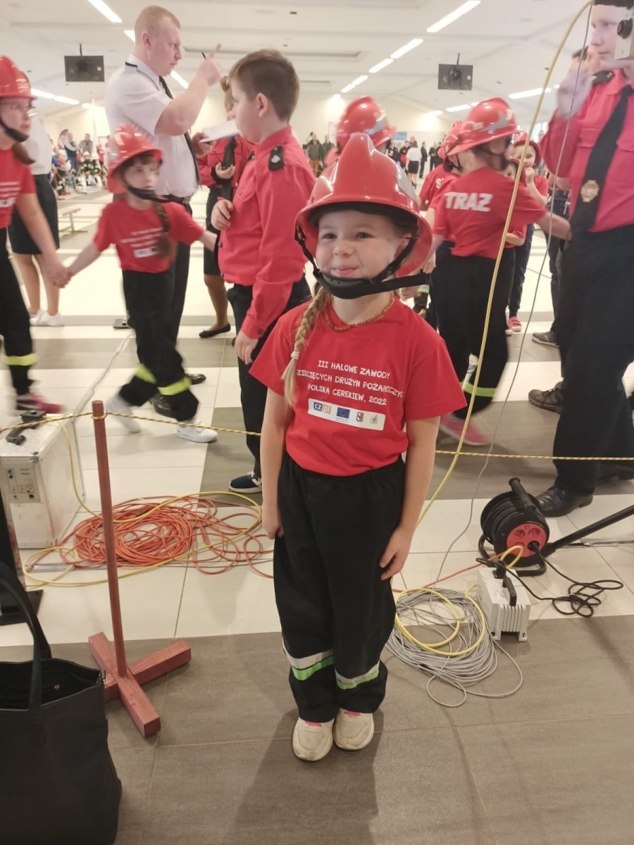 Zdjęcie w galerii na portalu naszraciborz.pl: Srebro dla Roszkowa w halowych zawodach strażackich w Zakrzowie wiadomości z regionu