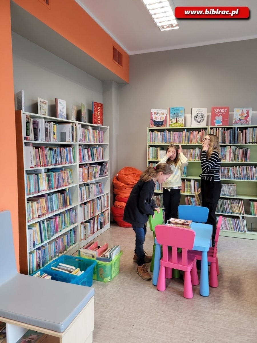 Zdjęcie w galerii na portalu naszraciborz.pl: Fantastyka i skandynawskie klimaty. Ferie w książnicy wiadomości z regionu