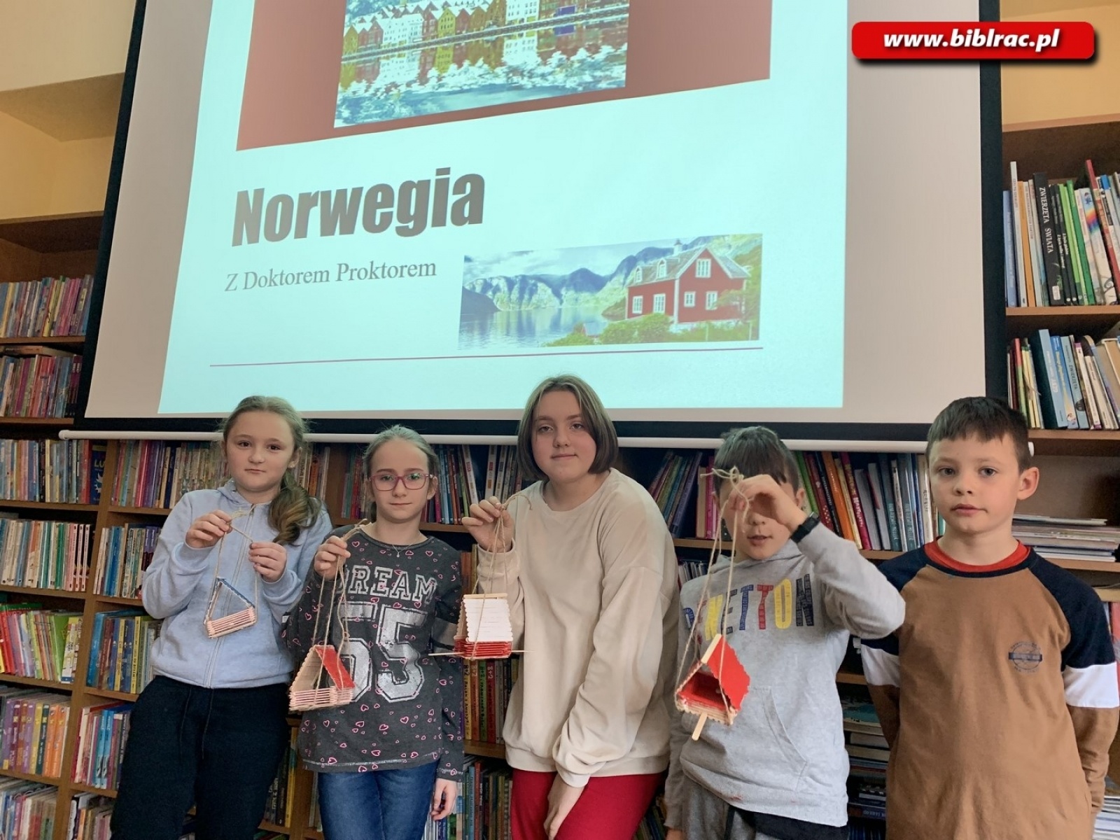 Zdjęcie w galerii na portalu naszraciborz.pl: Fantastyka i skandynawskie klimaty. Ferie w książnicy wiadomości z regionu