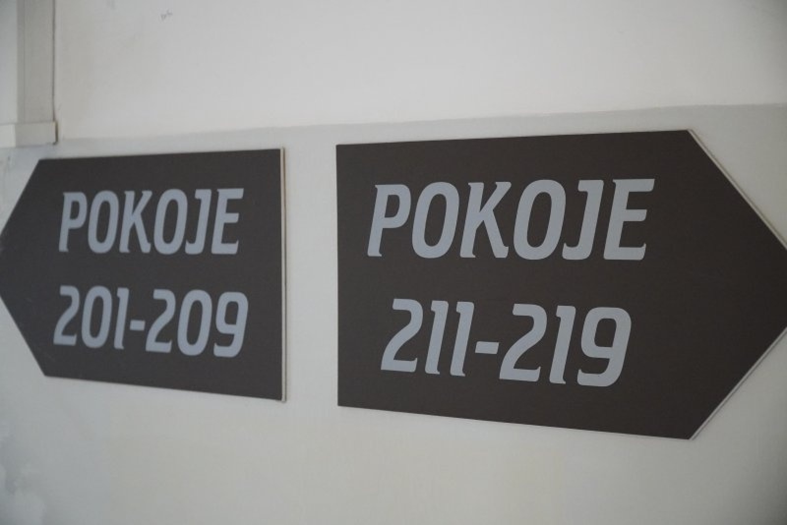 Zdjęcie w galerii na portalu naszraciborz.pl: Trwa zbiórka na wyposażenie pokoi dla uchodźców z Ukrainy wiadomości z regionu