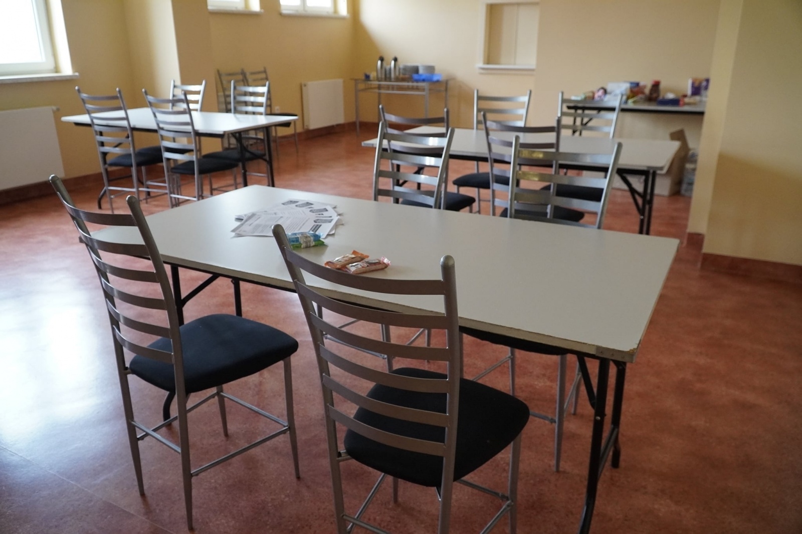 Zdjęcie w galerii na portalu naszraciborz.pl: Trwa zbiórka na wyposażenie pokoi dla uchodźców z Ukrainy wiadomości z regionu