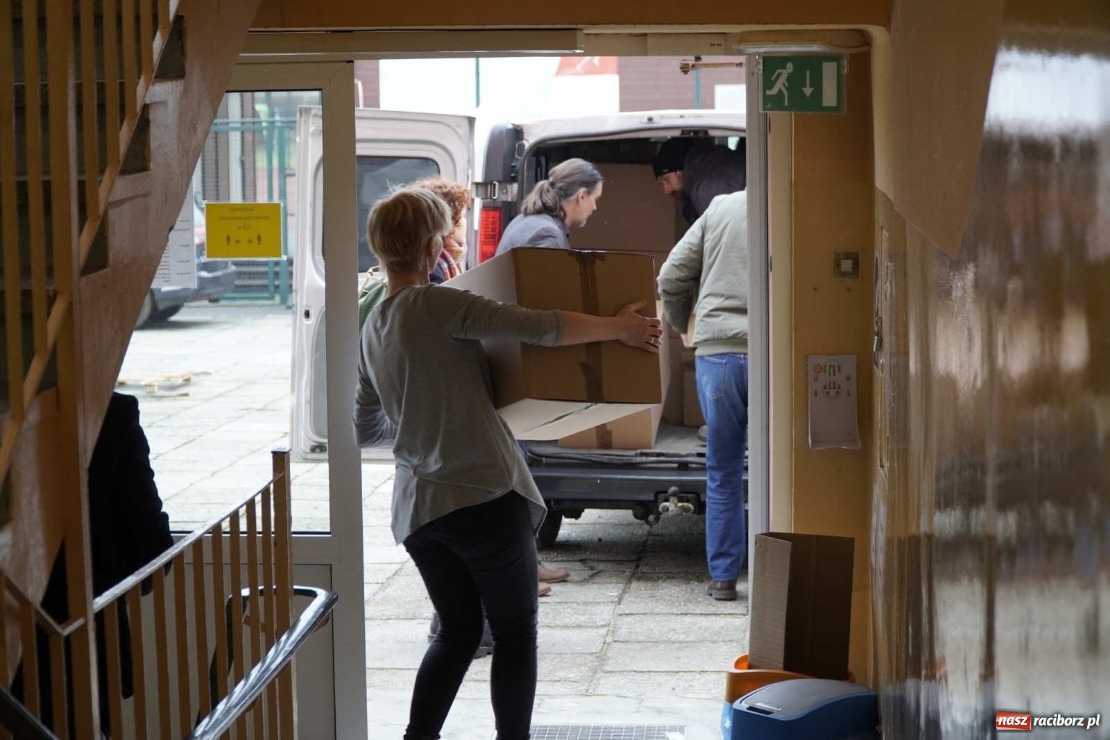 Zdjęcie w galerii na portalu naszraciborz.pl: Racibórz dopiął celu. Pomoc dotrze do Tyśmenicy [FOTO] wiadomości z regionu