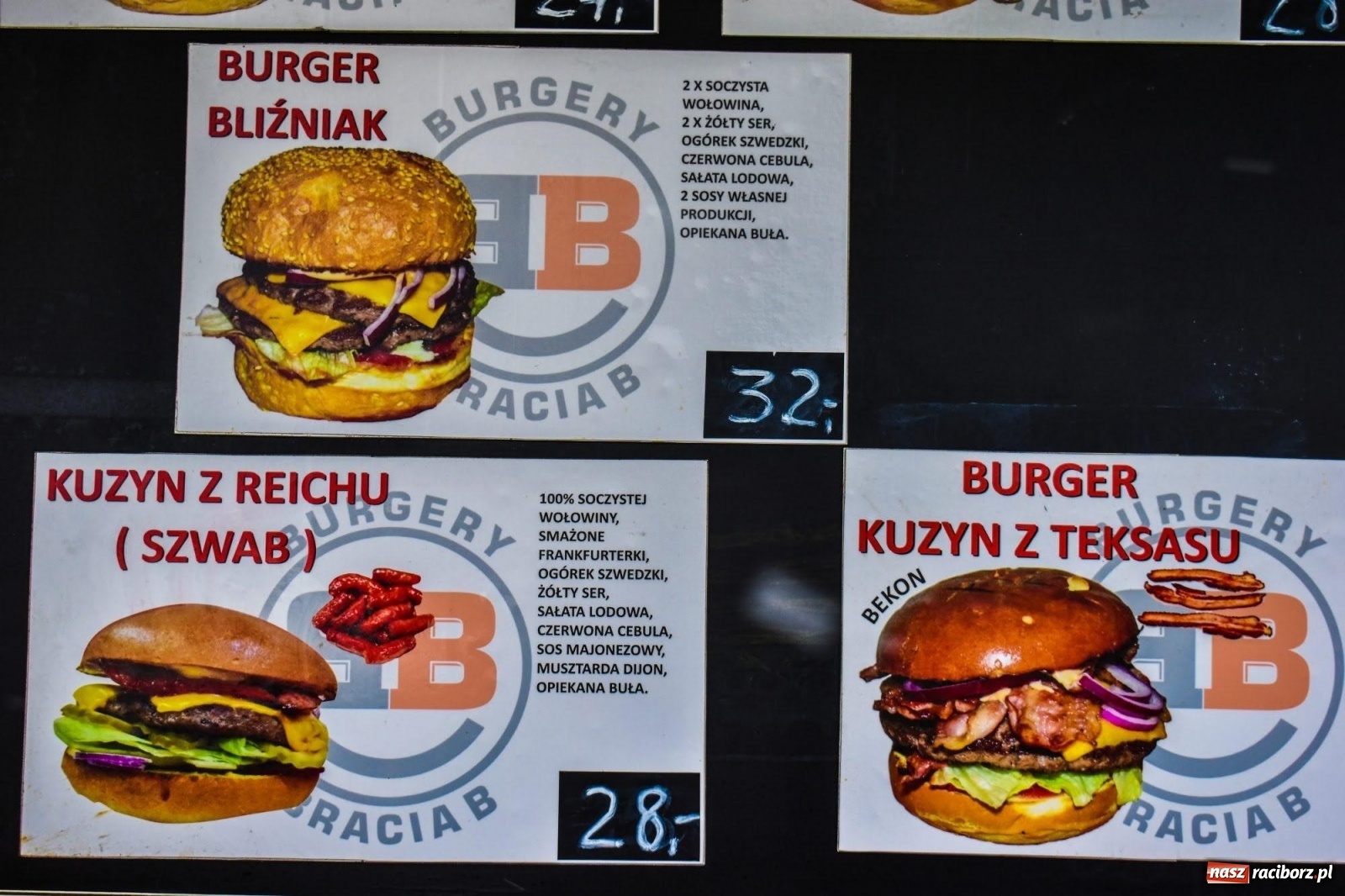 Zdjęcie w galerii na portalu naszraciborz.pl: Kulinarny przednówek w Raciborzu. Food trucki na zamku wiadomości z regionu
