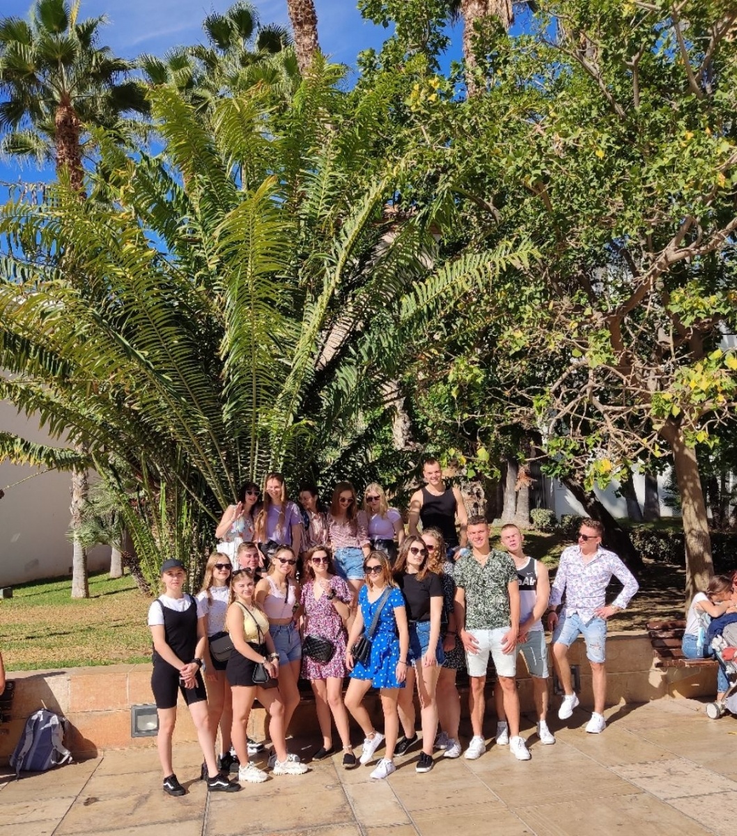 Zdjęcie w galerii na portalu naszraciborz.pl: Nauka w CKZiU nr 1 to jak podróż dookoła świata. Szkoła pozyskała ponad 730 tys. euro wiadomości z regionu