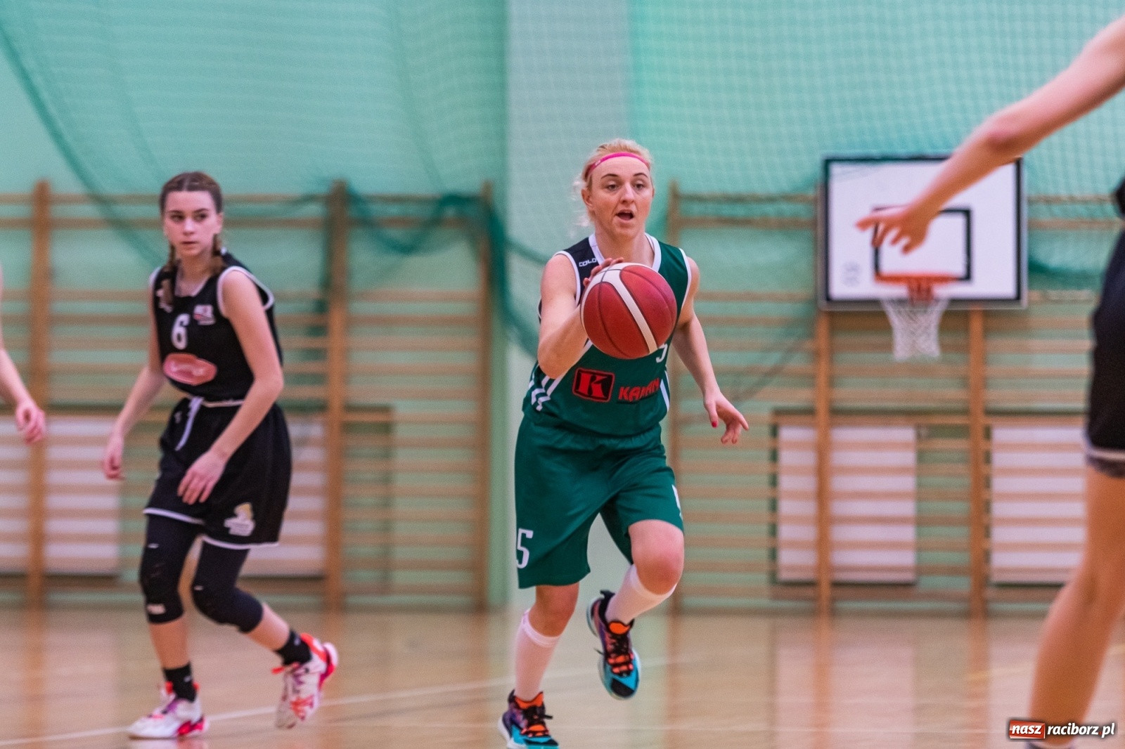 Zdjęcie w galerii na portalu naszraciborz.pl: Racibórz Bochnię pokonał i w tabeli awansował [FOTO i WIDEO] wiadomości z regionu