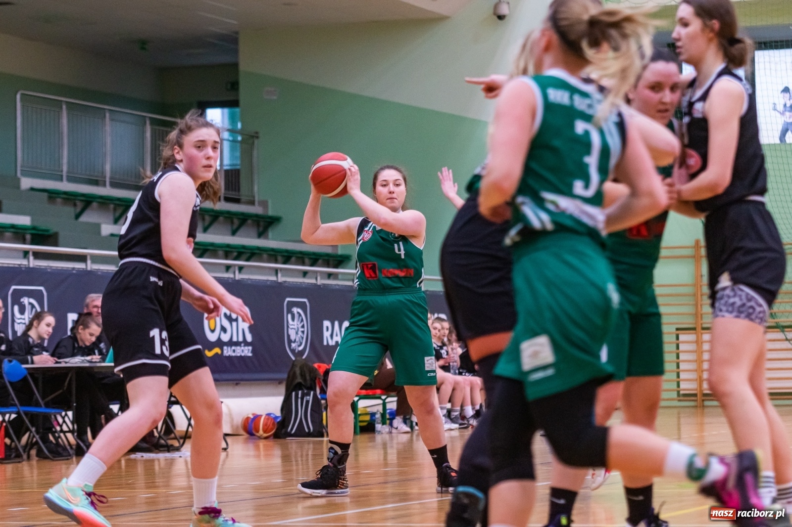 Zdjęcie w galerii na portalu naszraciborz.pl: Racibórz Bochnię pokonał i w tabeli awansował [FOTO i WIDEO] wiadomości z regionu