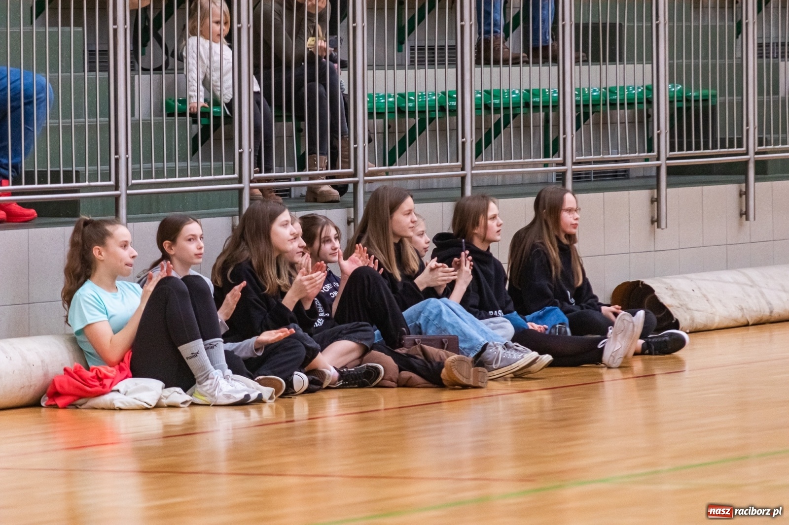 Zdjęcie w galerii na portalu naszraciborz.pl: Racibórz Bochnię pokonał i w tabeli awansował [FOTO i WIDEO] wiadomości z regionu